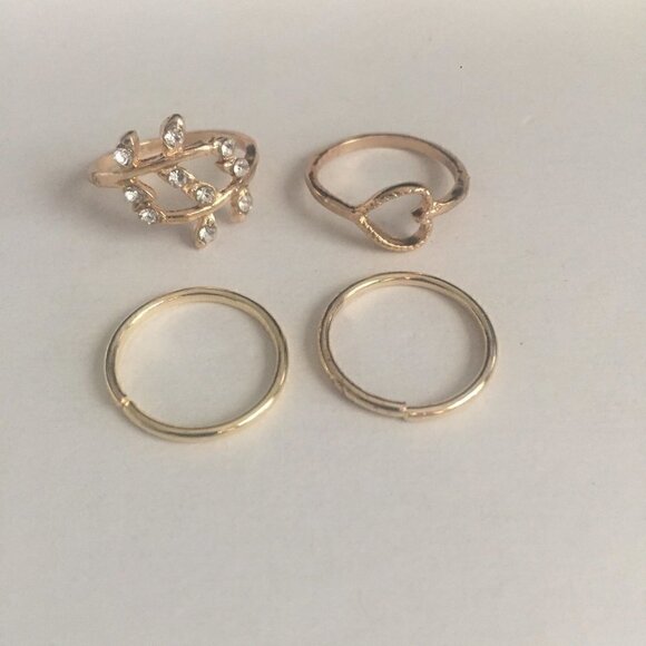 4 Piece Golden Heart Vine Midi Ring Set - Picture 4 of 6